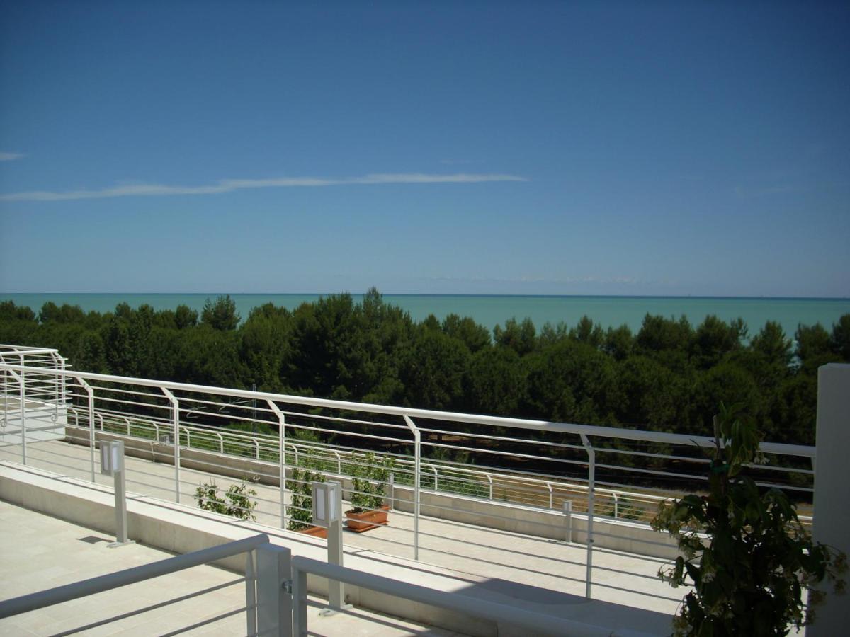 Cerrano Park Resort Пинето Номер фото