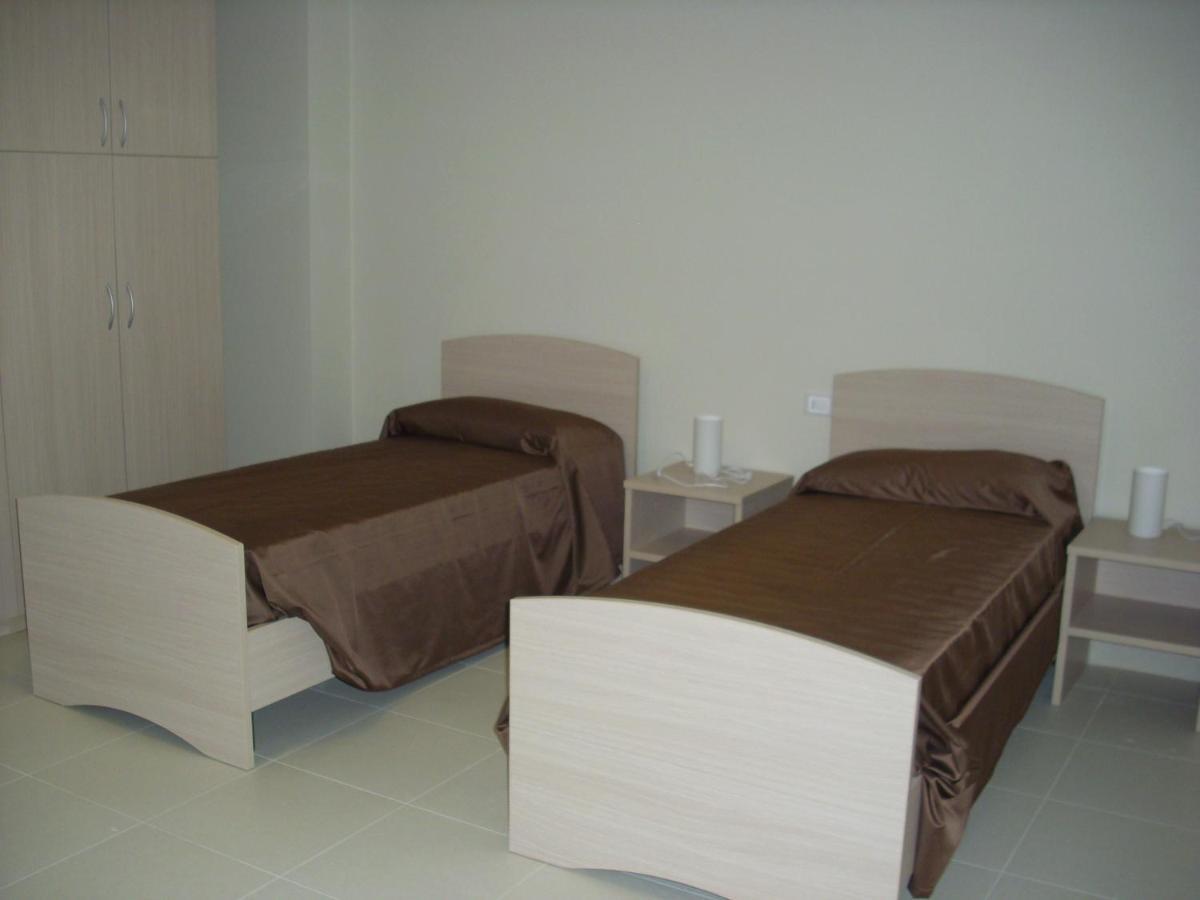 Cerrano Park Resort Пинето Номер фото
