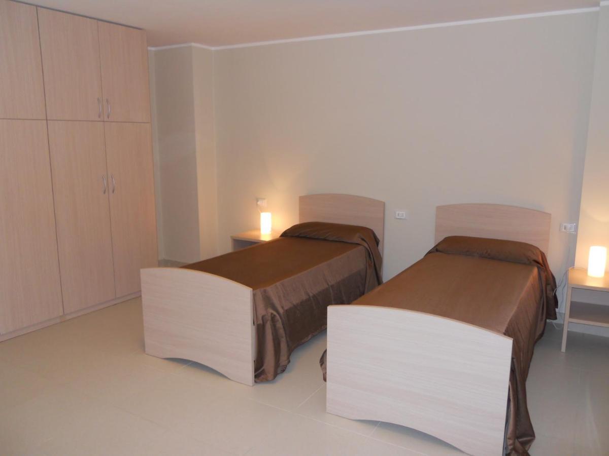 Cerrano Park Resort Пинето Номер фото